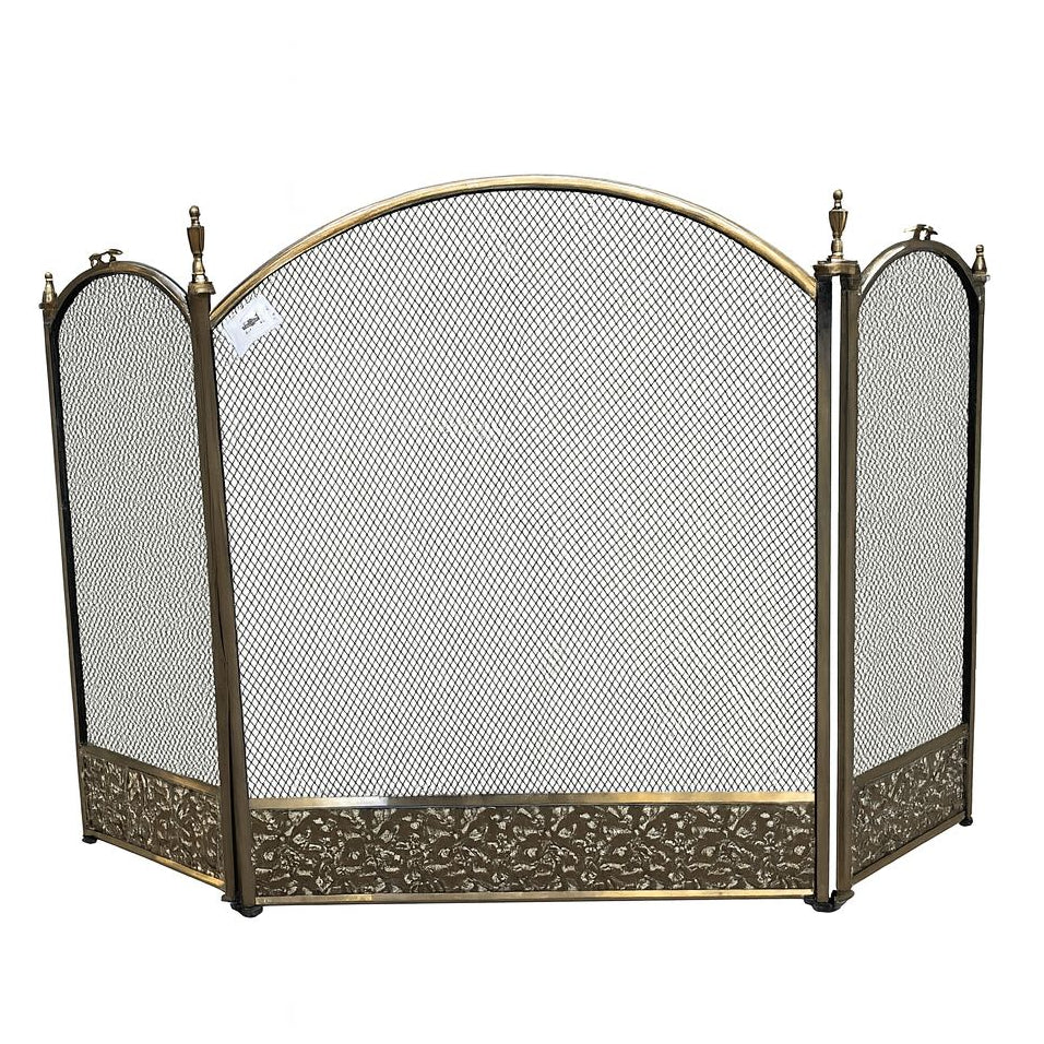 Elegant Brass Fireplace Screen – 69 x 98 cm | Premium Wood Stove & Heating | Abou Che3le Lebanon